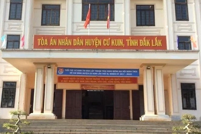 Khởi tố, bắt tạm giam cựu thẩm phán ở Đắk Lắk