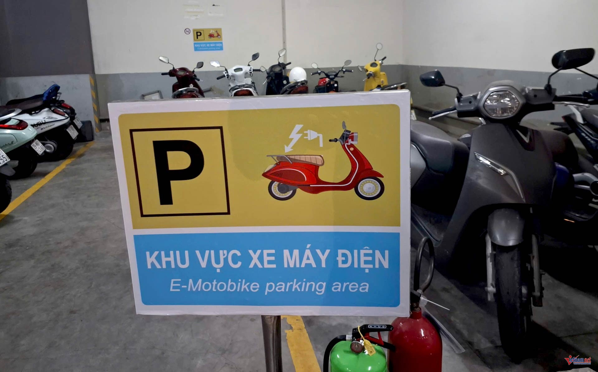 Chuyển xe xăng sang xe điện: Cách thức hóa giải nỗi lo bậc nhất