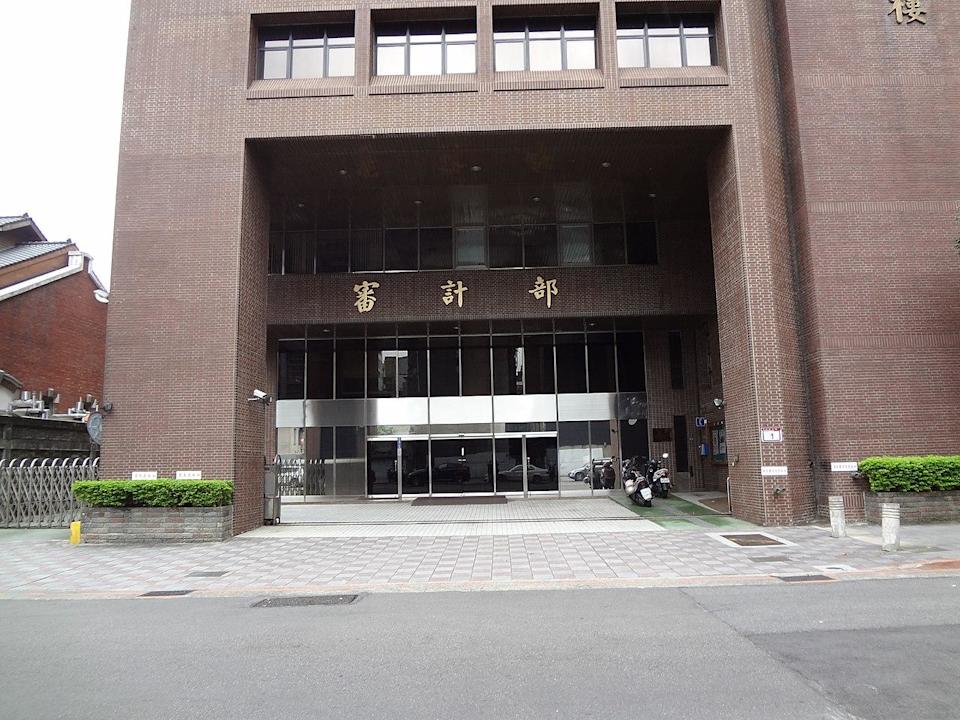 審計部：長照基金財源不穩 收入增幅難追支出趨勢