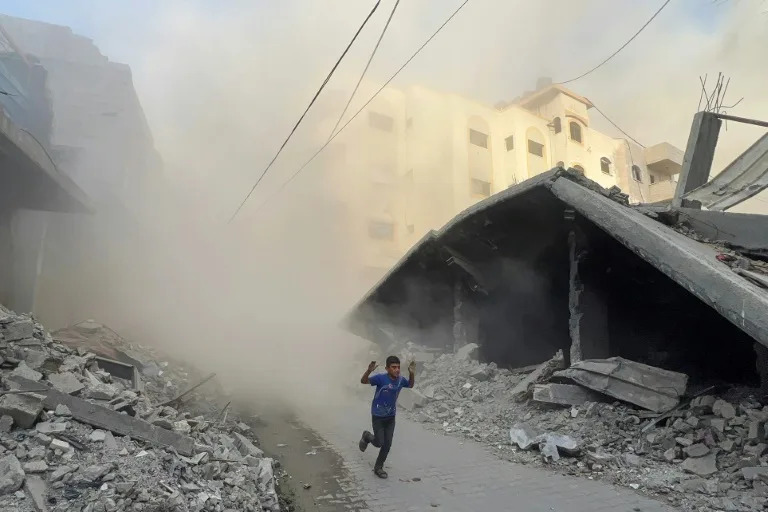 Israel defence minister approves plan to conquer Gaza City