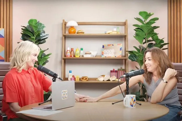 Good Hang with Amy Poehler/YouTube Amy Poehler and Aubrey Plaza on 'Good Hang'