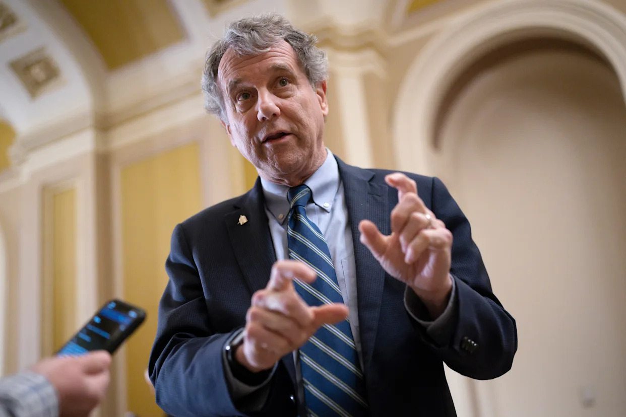 Ohio Democrat Sherrod Brown makes it official. He'll vie to unseat Trump-backed Sen. Jon Husted