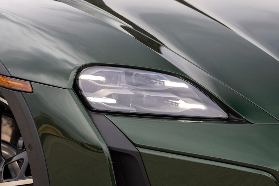 2025 porsche taycan turbo gt