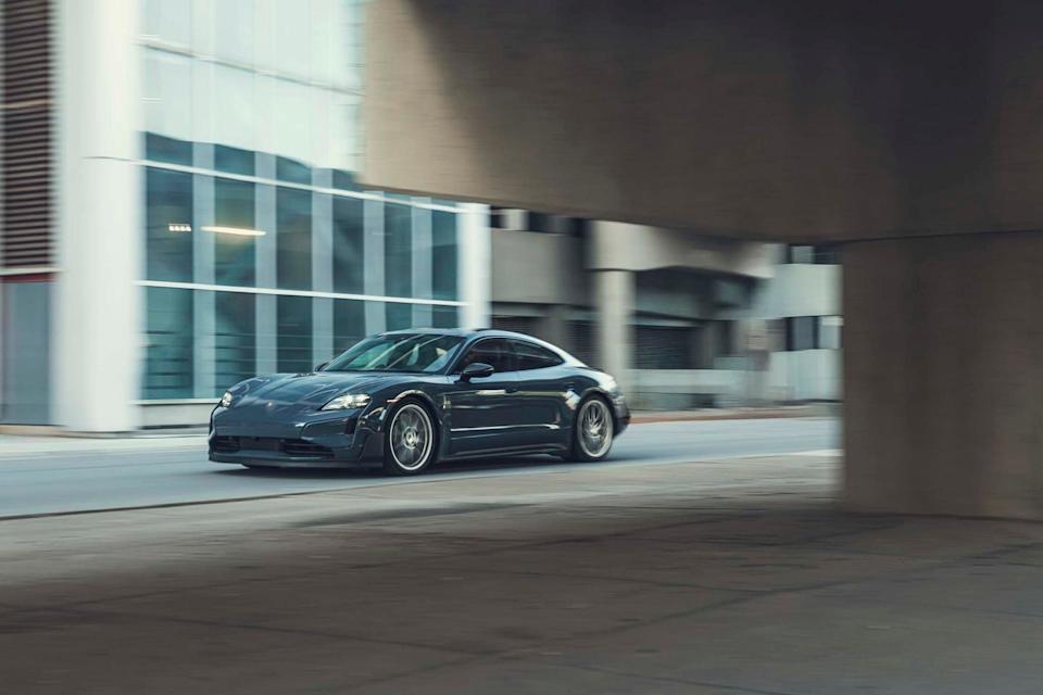 2025 porsche taycan turbo gt