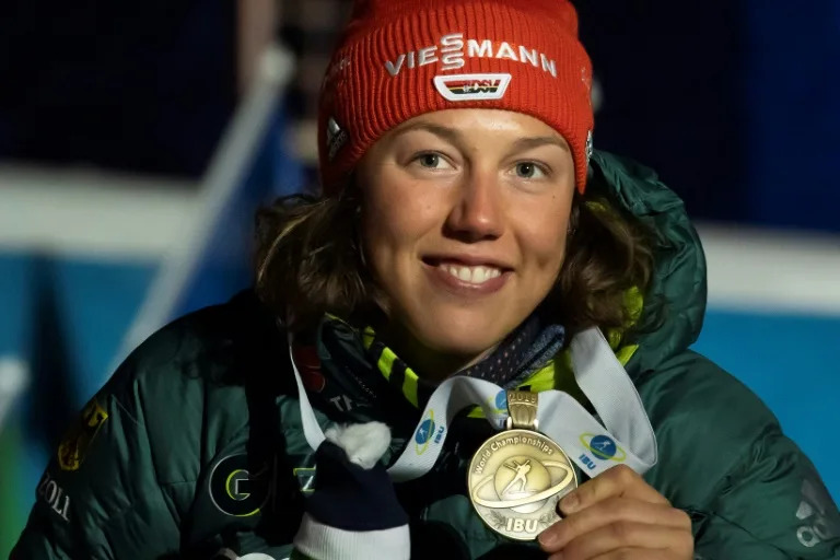 Germany's Laura Dahlmeier poses during the medal ceremony for the women's 7,5 km sprint event at the IBU Biathlon World Championships in Ostersund, Sweden, on March 8, 2019. Dahlmeier was confirmed dead on Wednesday after she was seriously injured by a rockfall on a Pakistani mountain. (Jonathan NACKSTRAND)