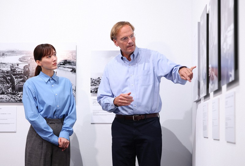 綾瀬はるかさん「二度と核兵器使ってはいけない」　被爆80年企画展