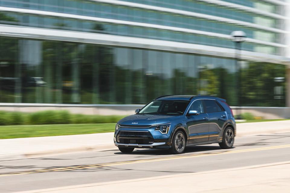 2024 kia niro phev long term