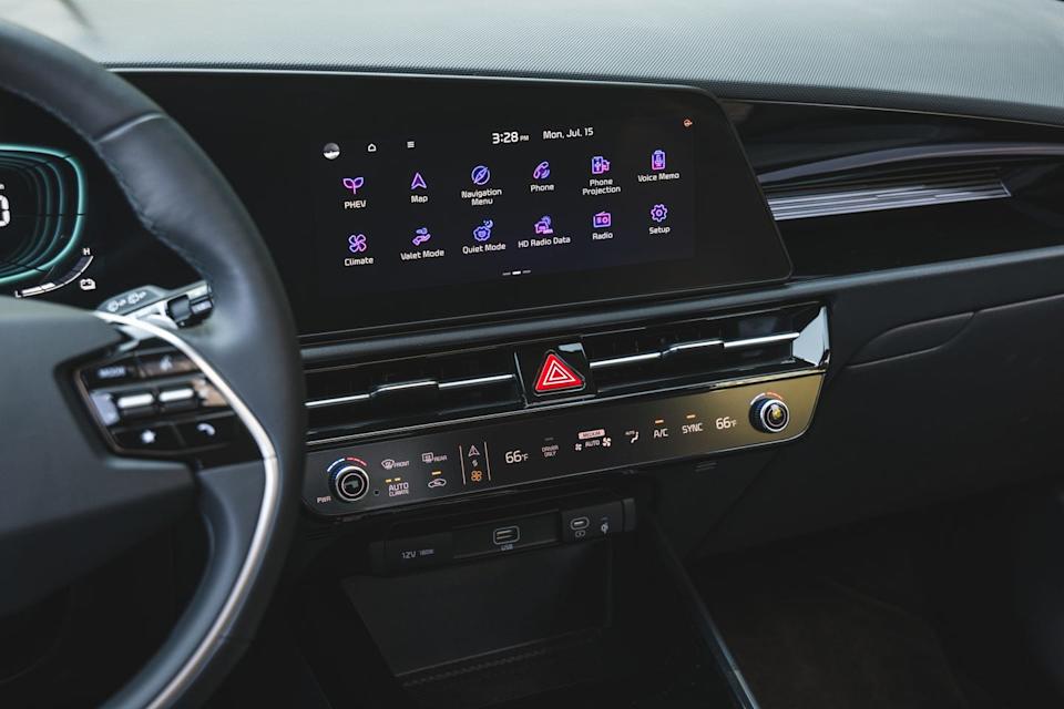 2024 kia niro phev long term