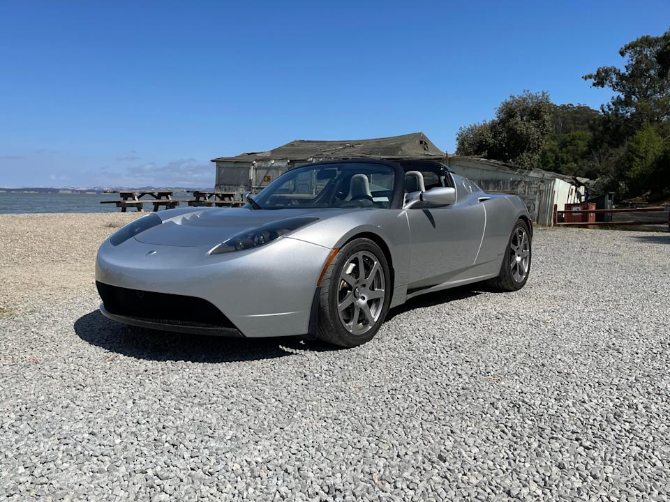 I drove Tesla's first car, the 2008 Roadster. It was one of the most fun EVs I've driven in years — and I got a bicep workout.