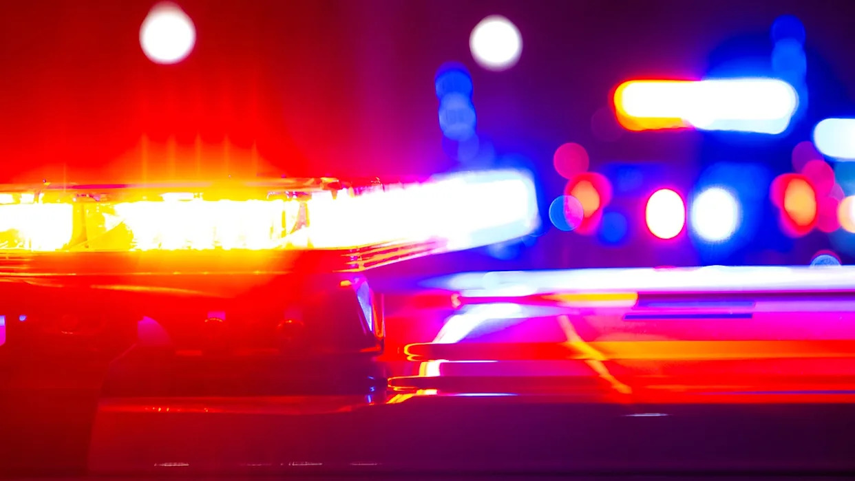 Fugitive knocks down officer during dramatic arrest after 2-year manhunt in Florida