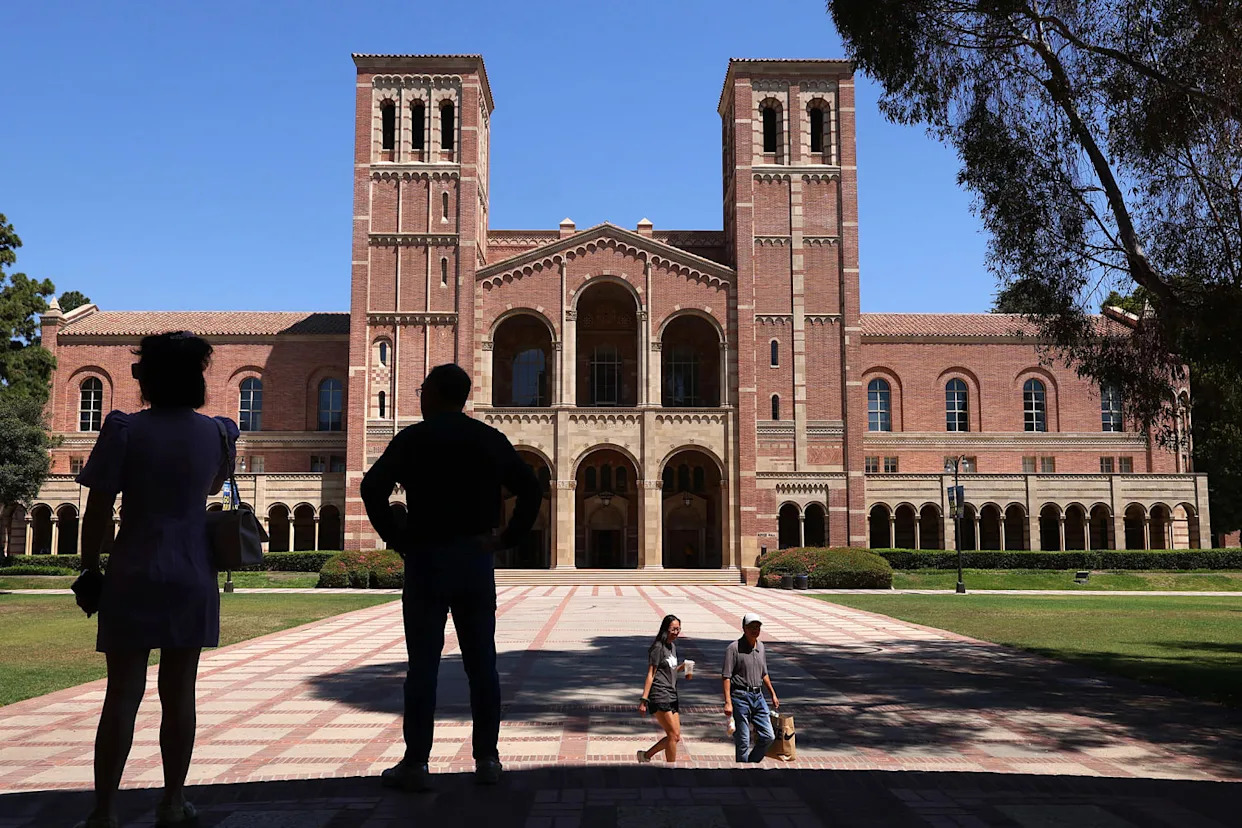 Trump administration proposes $1 billion settlement with UCLA