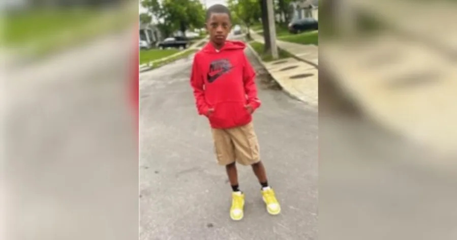 Kansas City police searching for missing 10-year-old boy