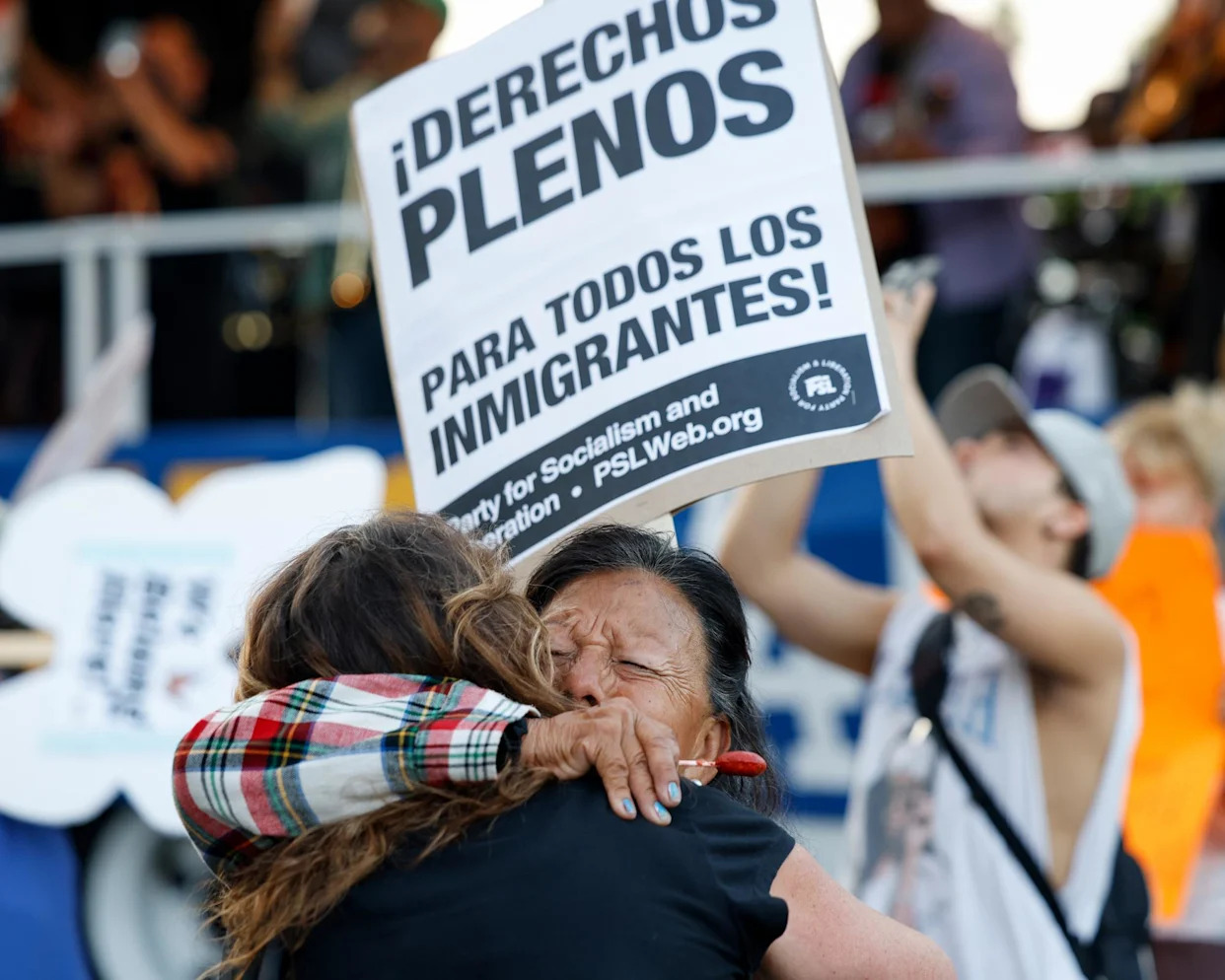 US immigrant population down by more than a million people amid Trump crackdown