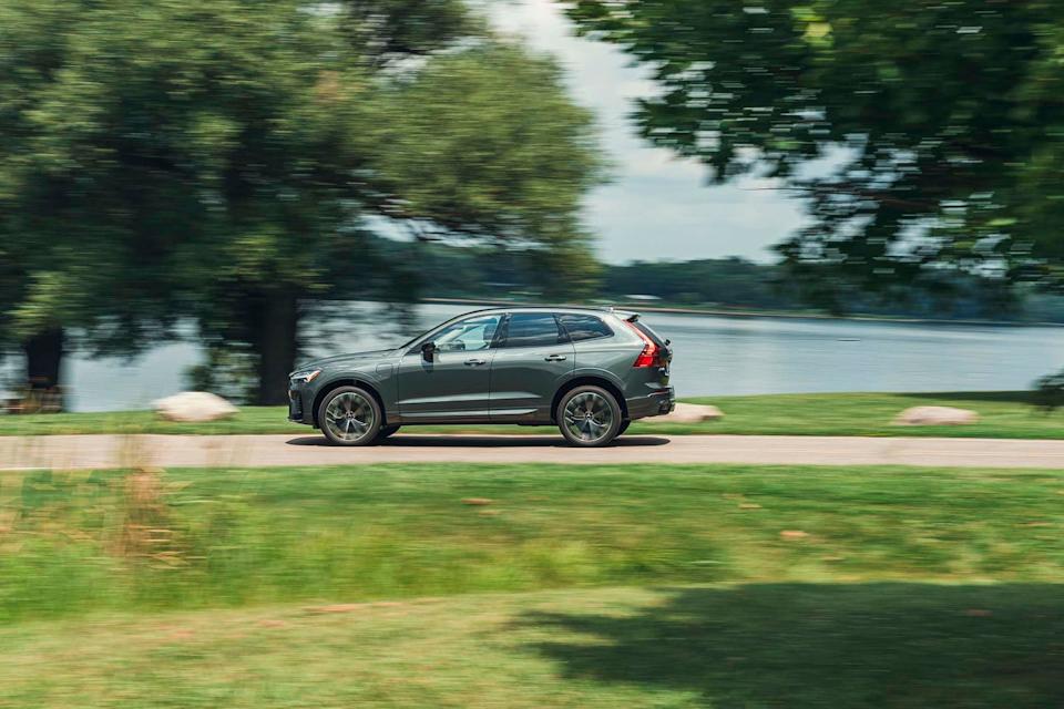 2026 volvo xc60 t8 phev
