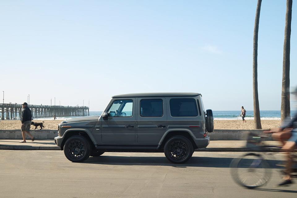 2025 mercedesbenz g580