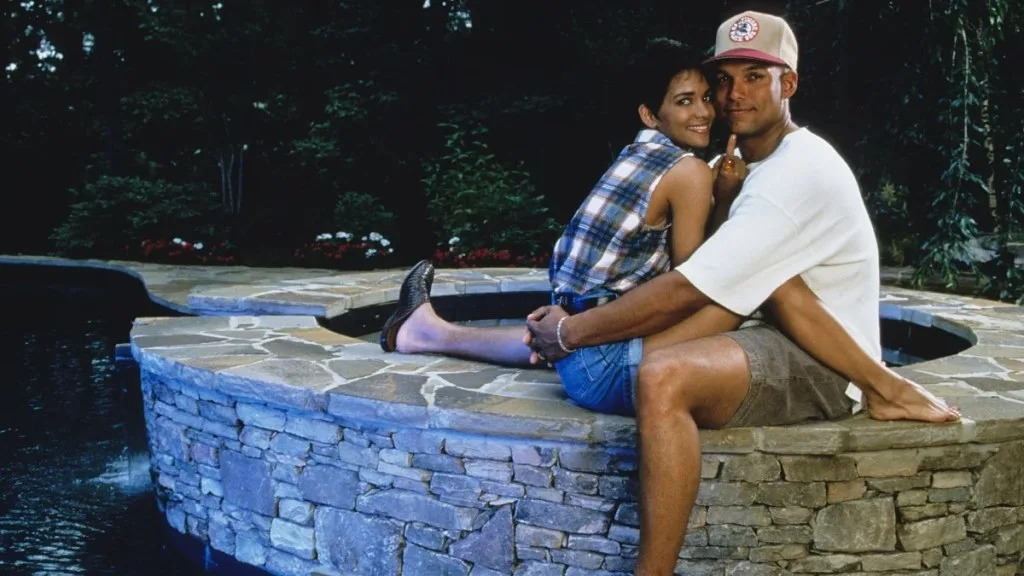 Halle Berry’s First Husband David Justice Says They Split in Part Because She Didn’t Cook or Clean | Video
