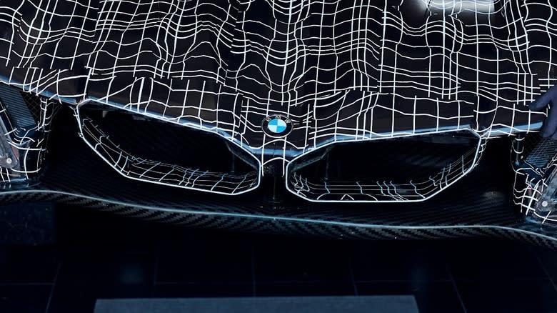BMW M Hybrid V8