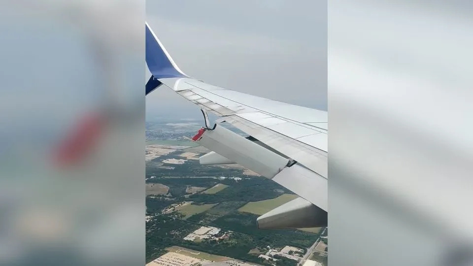 Part of Delta Air Lines 737’s wing breaks off during flight