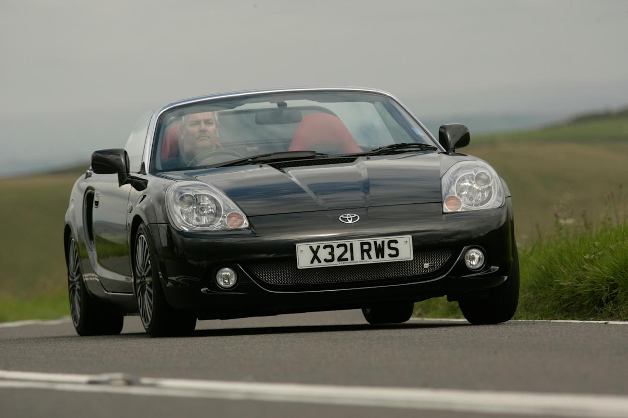 Toyota MR2: roof down, mid-engine fun for £3000
