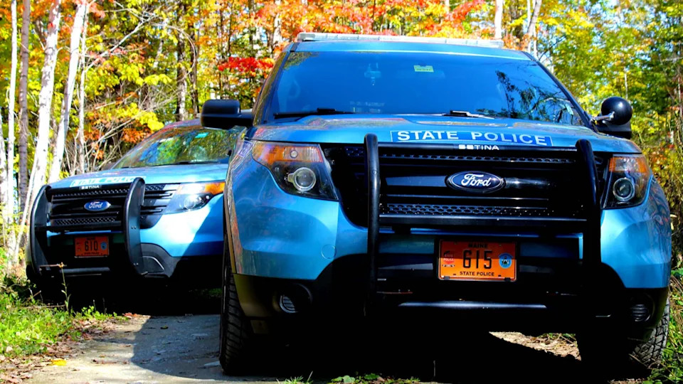 Maine reserve police officer agrees to leave US voluntarily after ICE arrest for immigration violations