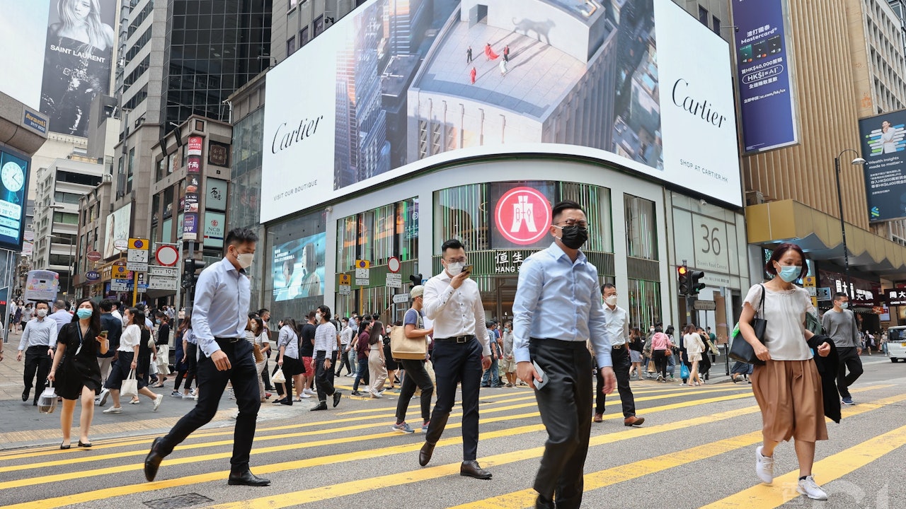 高才通近1.4萬人簽證到期46%棄續簽　留港者入息月薪中位數4萬
