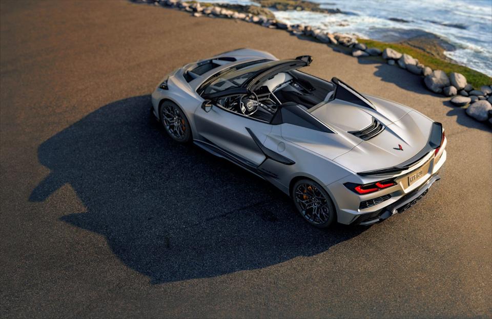 2026 chevrolet corvette zr1x in quail silver