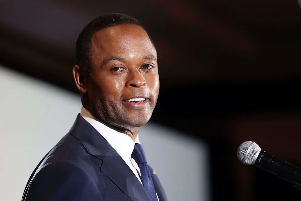Daniel Cameron (James Crisp / AP file)