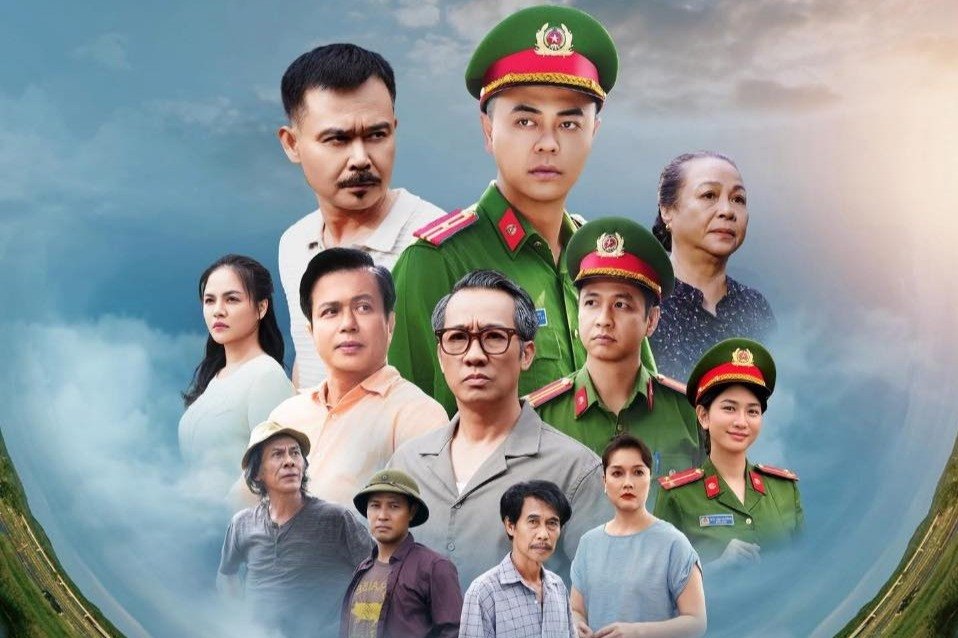 'Có anh nơi ấy bình yên' tập 1: Phó Chủ tịch xã tiếp cận anh rể lãnh đạo công an