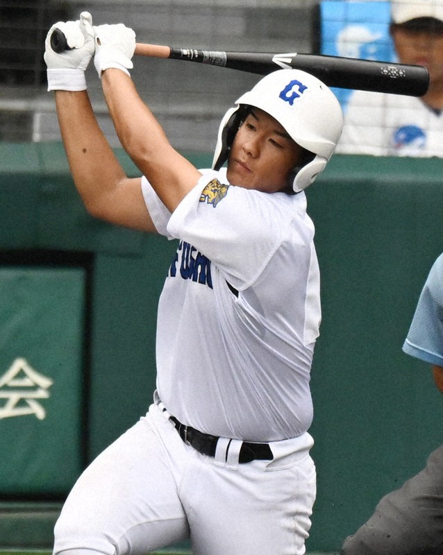 “3世代の夢”果たし2点打　県岐阜商・坂口、次の目標は　夏の甲子園