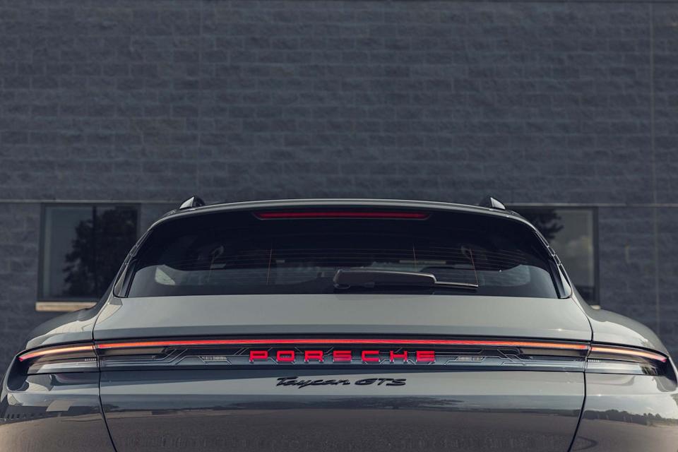 2025 porsche taycan sport turismo gts