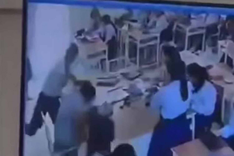 Nam sinh 17 tuổi đấm vào mặt cô giáo Toán vì không hài lòng về điểm thi
