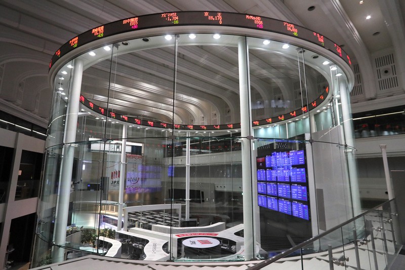 日経平均、一時900円超下落　節目の4万円台割る　NYの株安影響