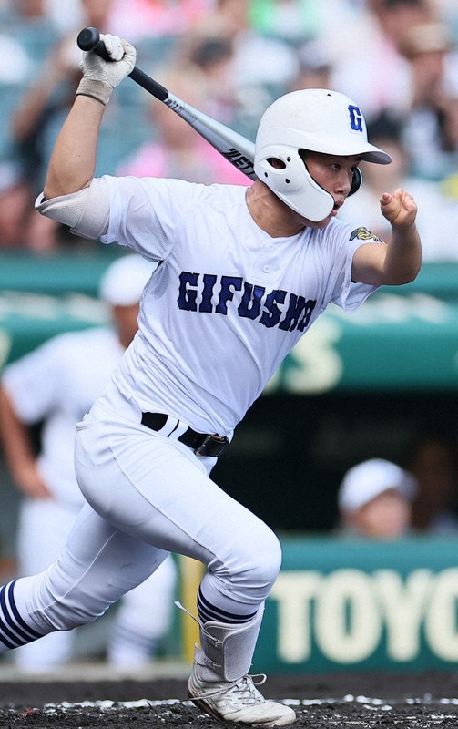 お手本はあの大リーガー　左手ハンディの県岐阜商・横山　夏の甲子園