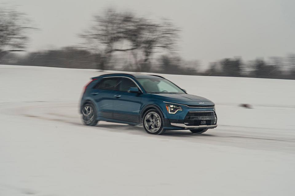 2024 kia niro phev lt