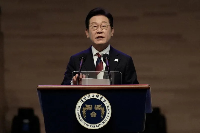 South Korea's Lee orders partial phased implementation of existing North Korea pacts