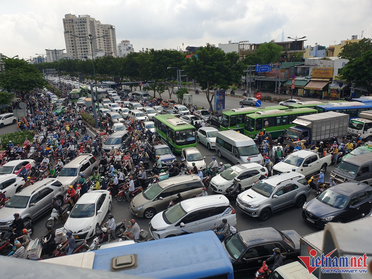Loạt dự án tỷ đô giúp TPHCM giải 'cơn khát' kết nối giao thông liên vùng