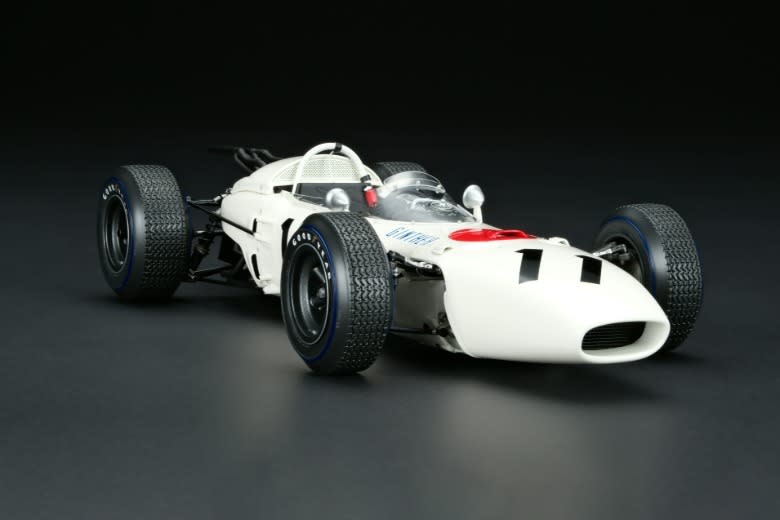 Honda RA272 model