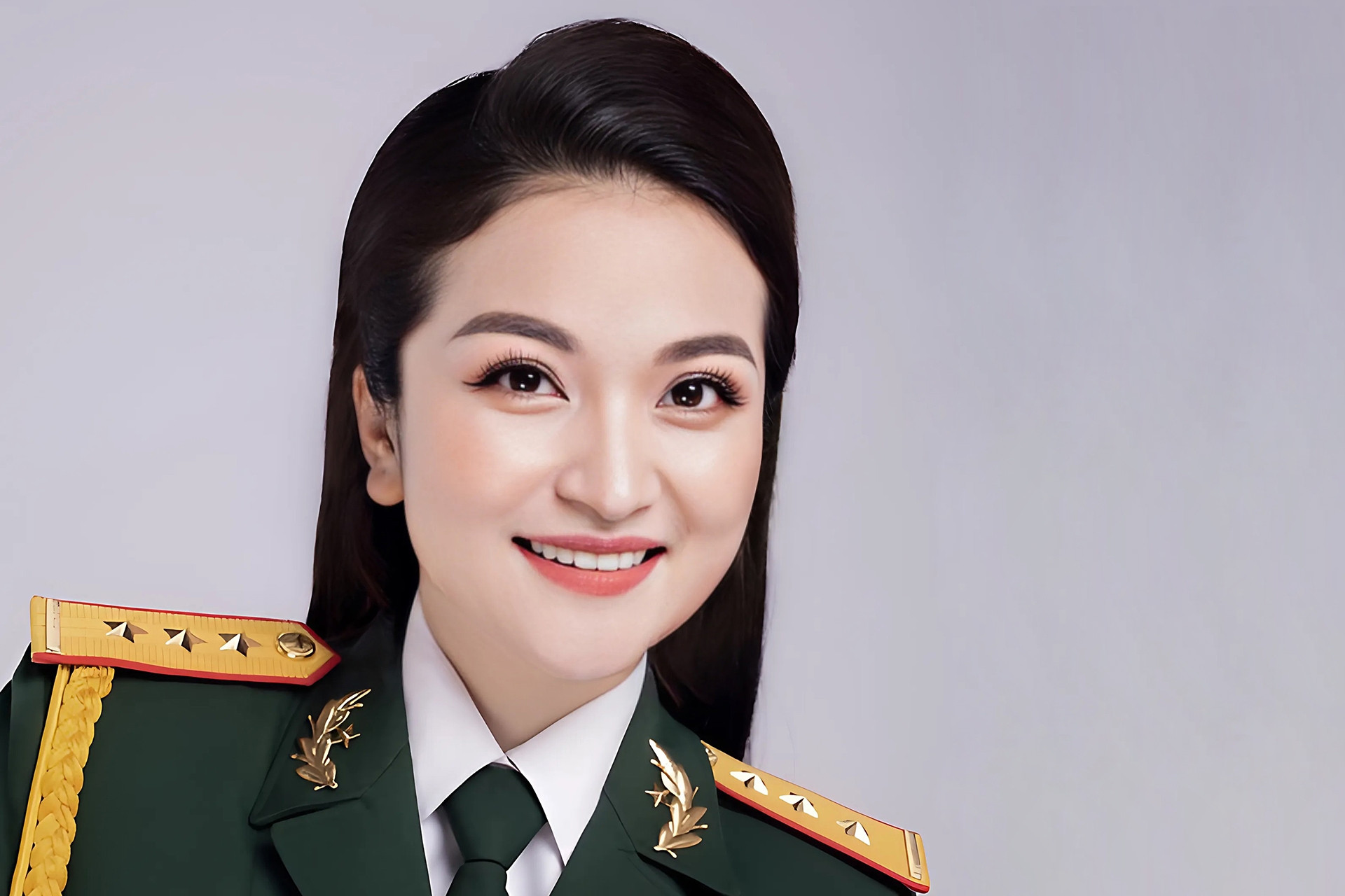Đại úy Đỗ Tố Hoa ngọt ngào, cảm xúc trong MV thể hiện khát vọng Việt Nam