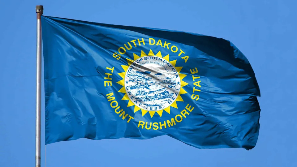 Aberdeen has an official flag. Which other South Dakota cities have one?