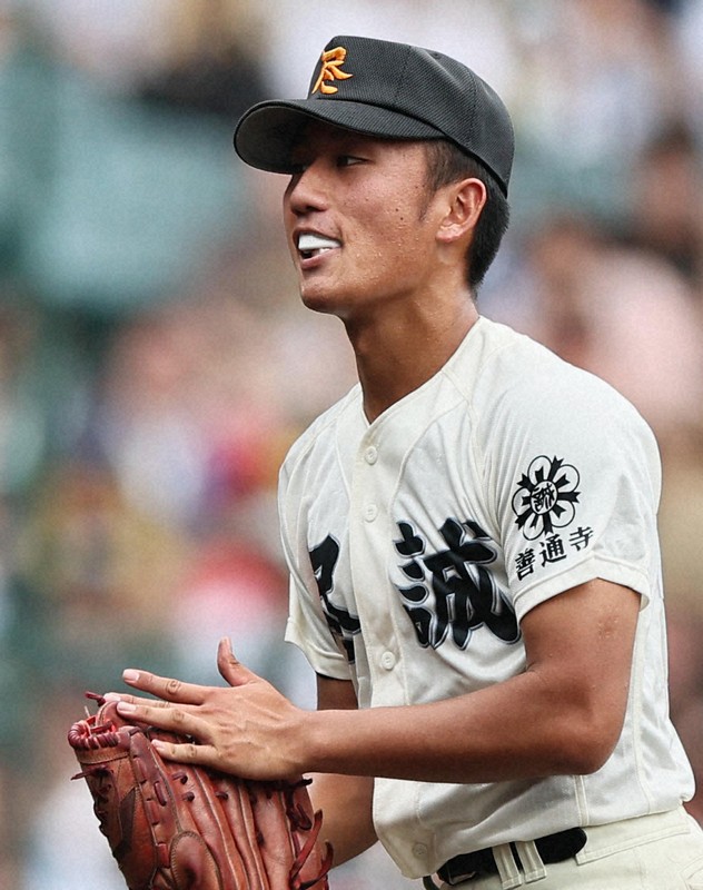 尽誠学園のエースで4番　「冷静で真面目」な主将躍動　夏の甲子園