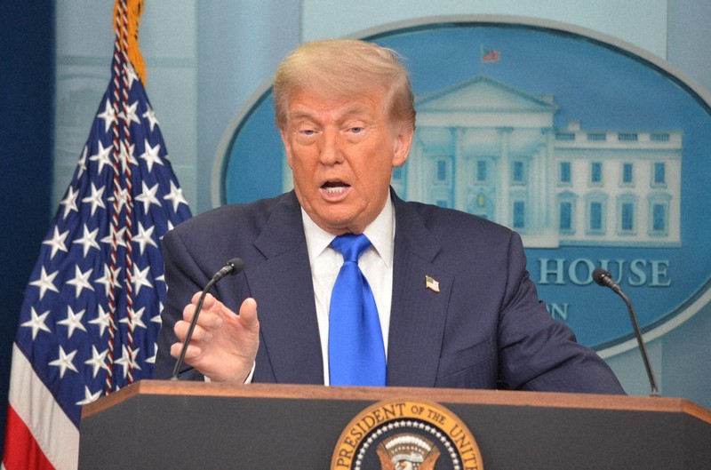 権威主義は「民主主義の顔」をして浸食する　トランプ政権の巧妙さ