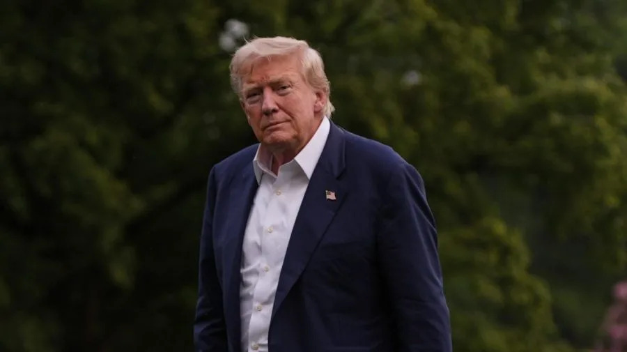 Trump job approval slips to 40 percent: Survey