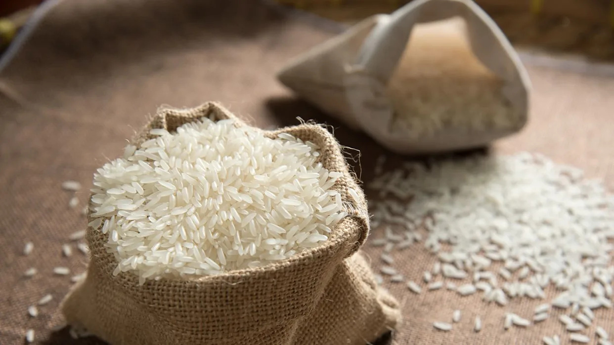Check Your Kitchen—Experts Say These 10 Foods Contain The Most Microplastics