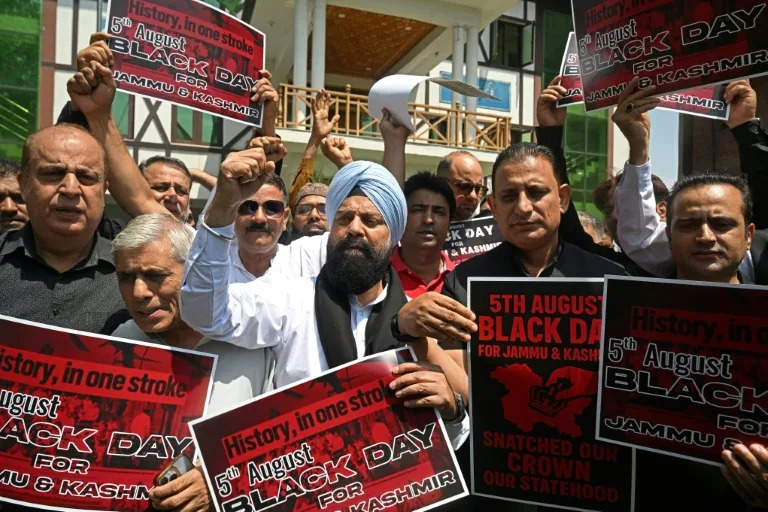 India's top court to hear Kashmir statehood plea