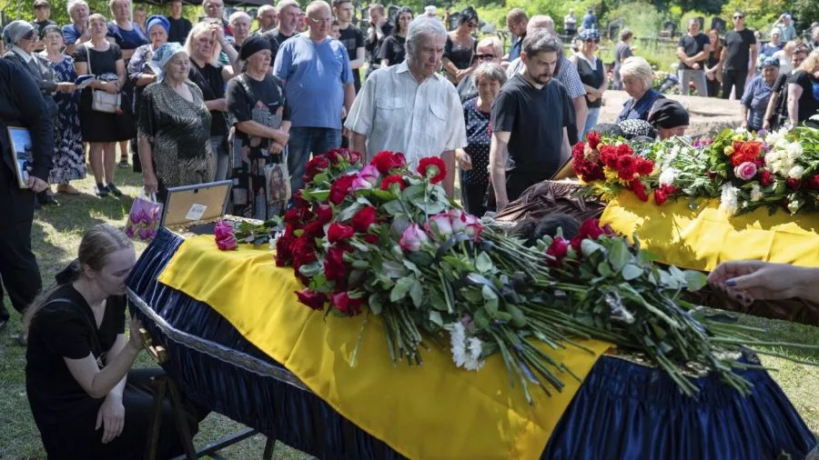 Opinion - Democrats should give peace a chance in Ukraine