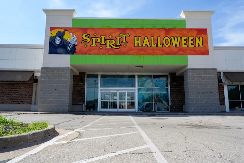 A former Joann’s fabric store at 1676 Sycamore St. pictured Aug. 14, 2025 is expected to become an indoor roller skating rink in Iowa City, Iowa.
