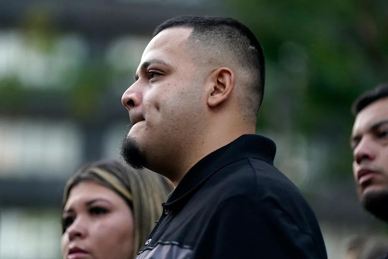 Kilmar Abrego Garcia taken into ICE custody, lawyer says
