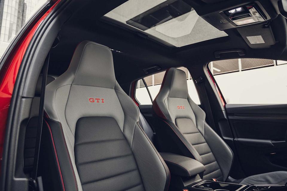 2025 volkswagen golf gti autobahn