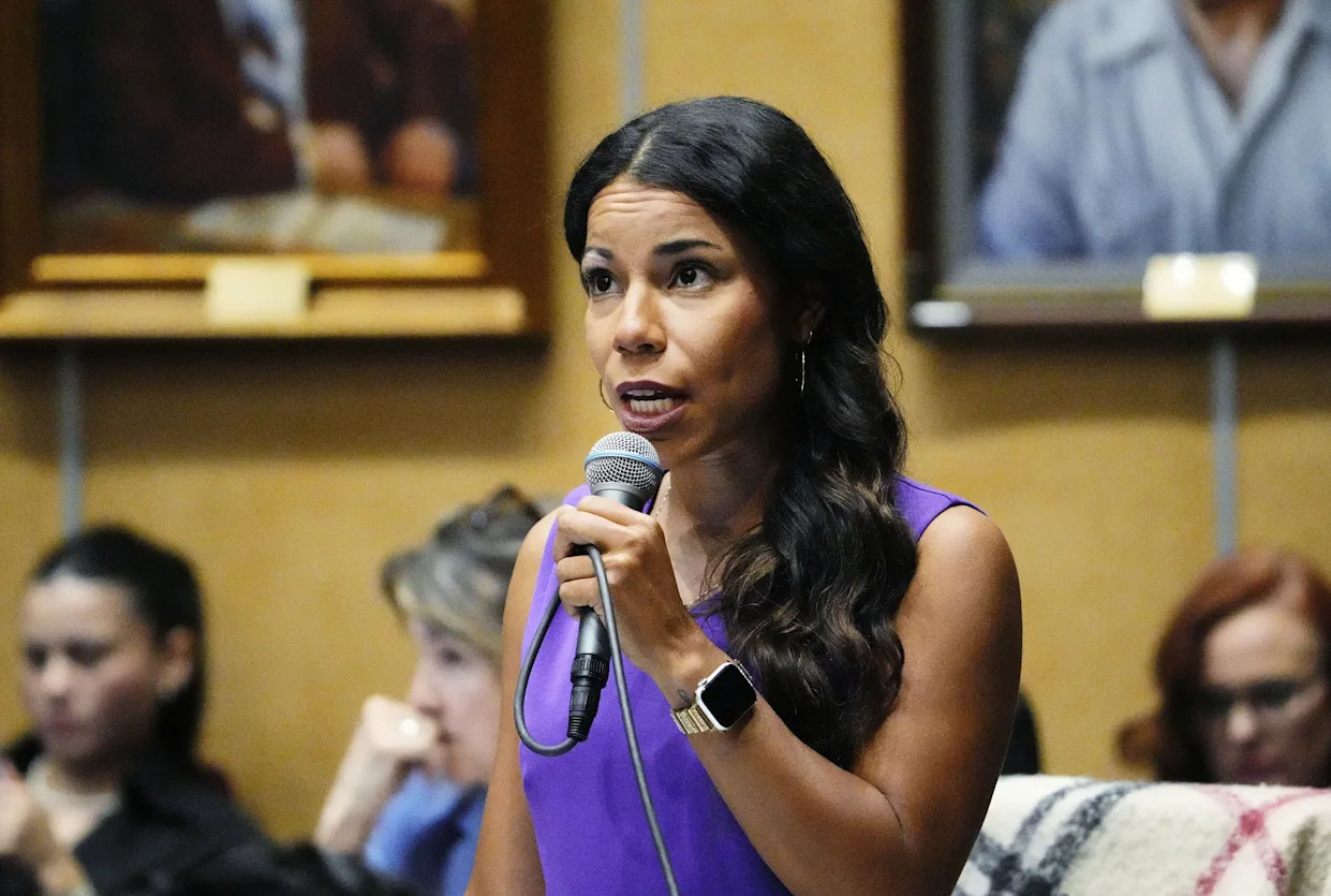 Why the First Amendment protects state Sen. Analise Ortiz posting ICE agents' locations