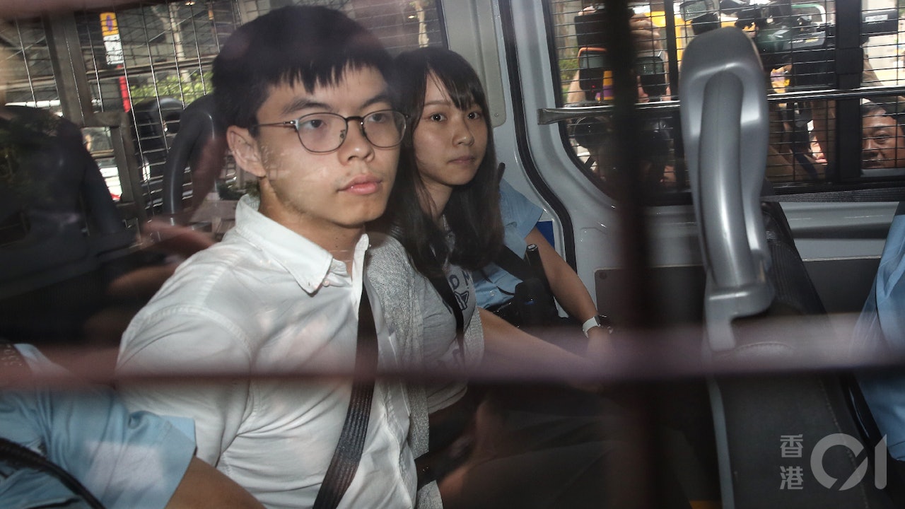 黃之鋒涉勾結外國勢力案　公眾席幾乎坐滿　下月作交付高院程序